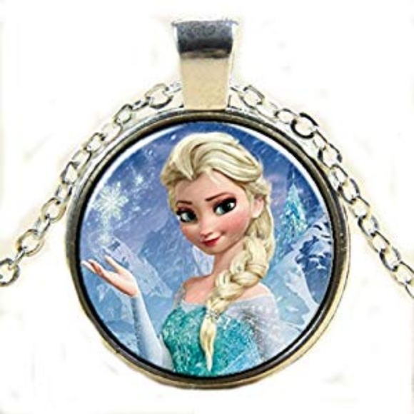 Princess Elsa Necklace - Picture 2 of 3